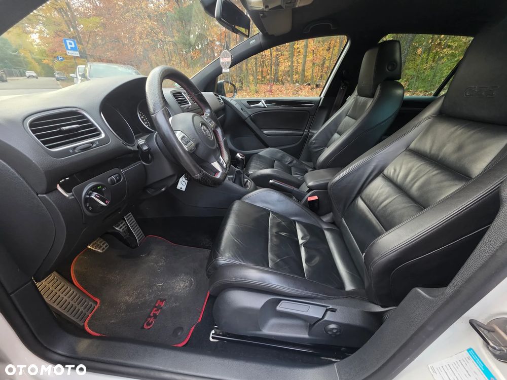 Volkswagen Golf 2.0 GTI - 15