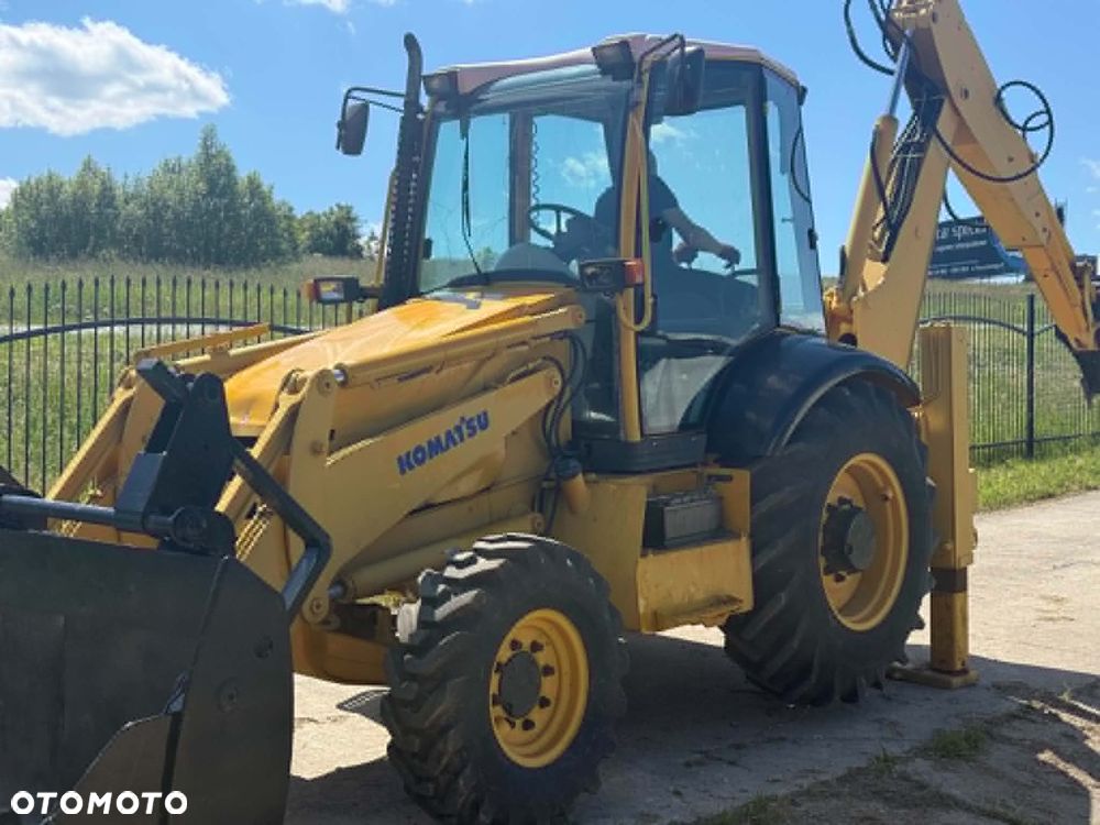 Komatsu Pełna opcja koparko-ładowarka KOMATSU WB07R, TEREX,FERMEC MF 76O - 2