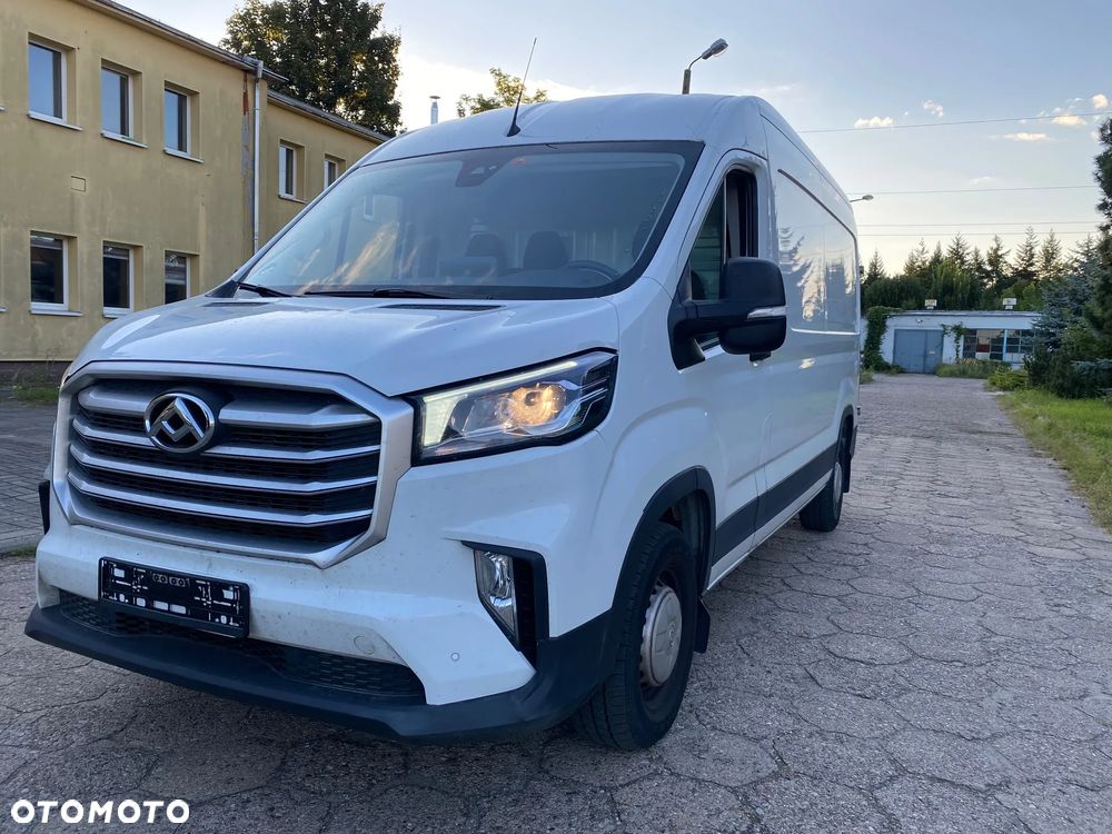 Maxus Deliver 9 - 1