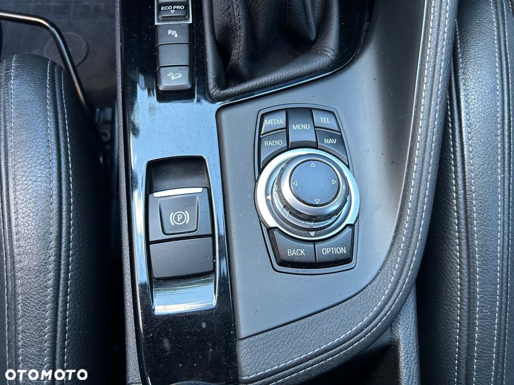 BMW X1 xDrive20d xLine sport - 25