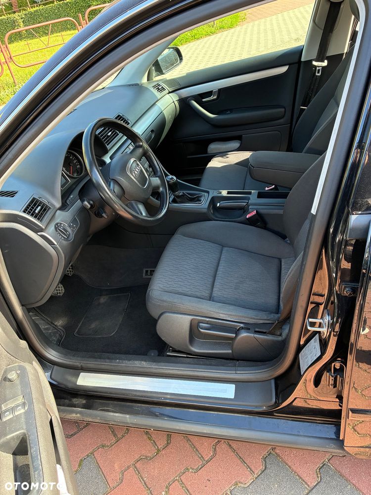 Audi A4 Limousine 1.6 - 19