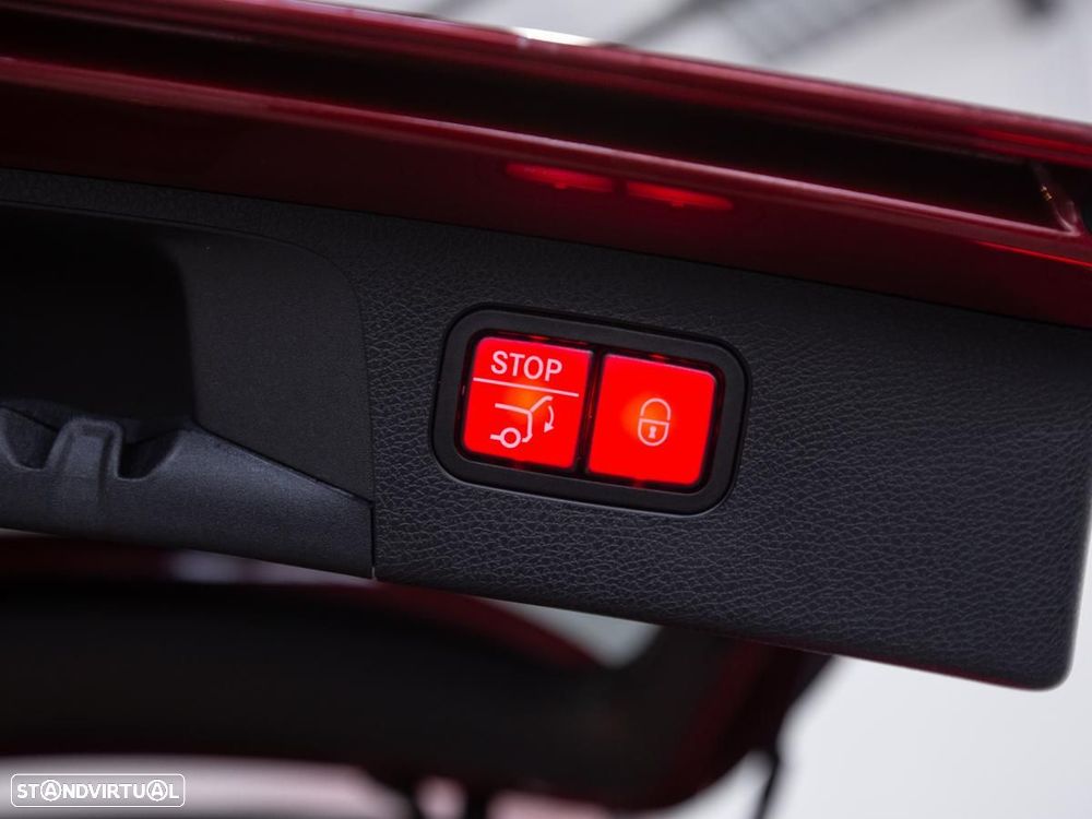 Mercedes-Benz E 300 de 4Matic 9G-TRONIC AMG Line - 14