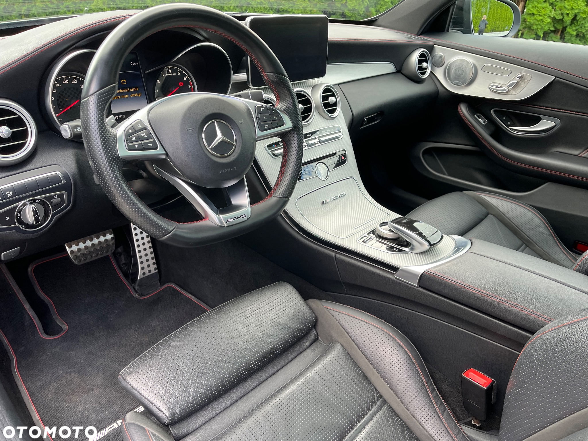 Mercedes-Benz Klasa C AMG 43 Coupe 4Matic 9G-TRONIC Night Edition - 27