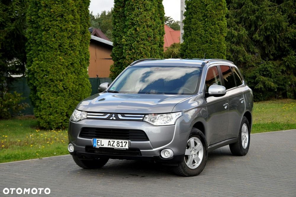 Mitsubishi Outlander - 9