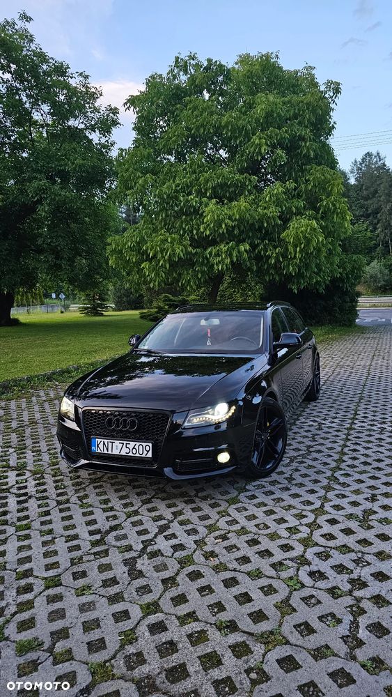 Audi A4 - 1