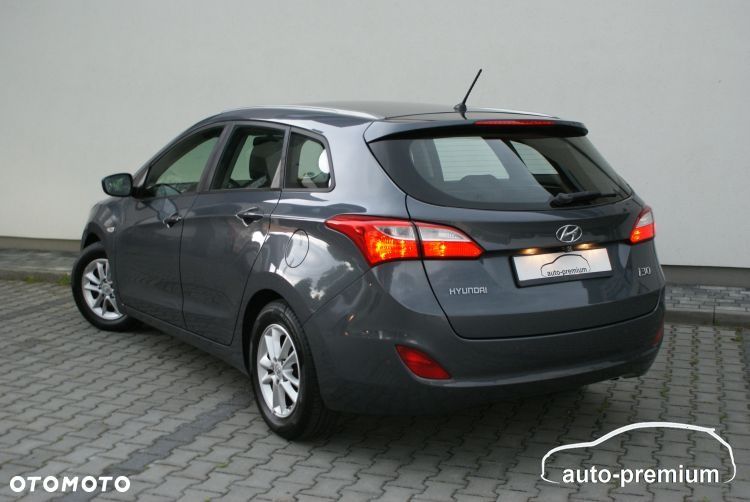 Hyundai i30 1.6 Premium - 31