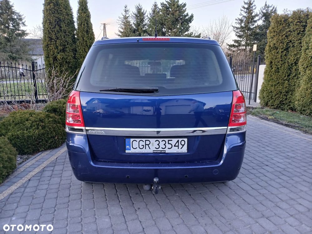 Opel Zafira - 14