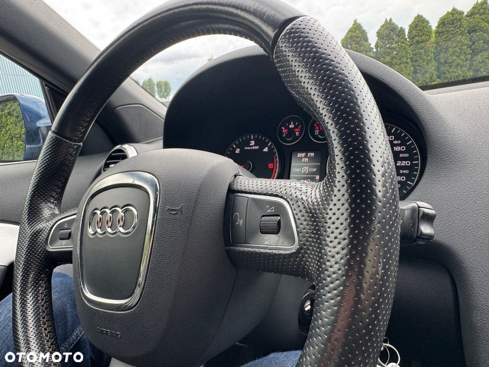 Audi A3 Cabrio 2.0 TDI DPF S Line Sportpaket - 8