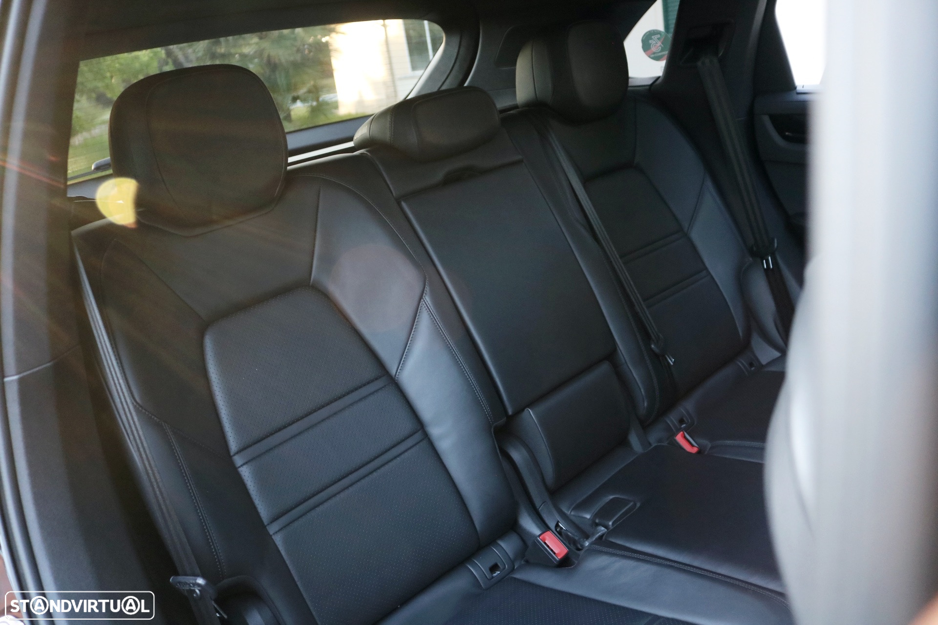 Porsche Cayenne E-Hybrid Platinum Edition - 16