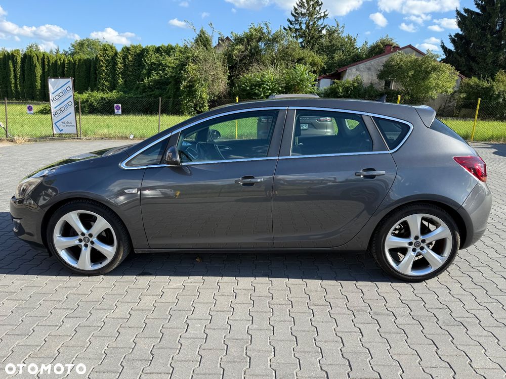 Opel Astra 1.6 Design Edition - 8