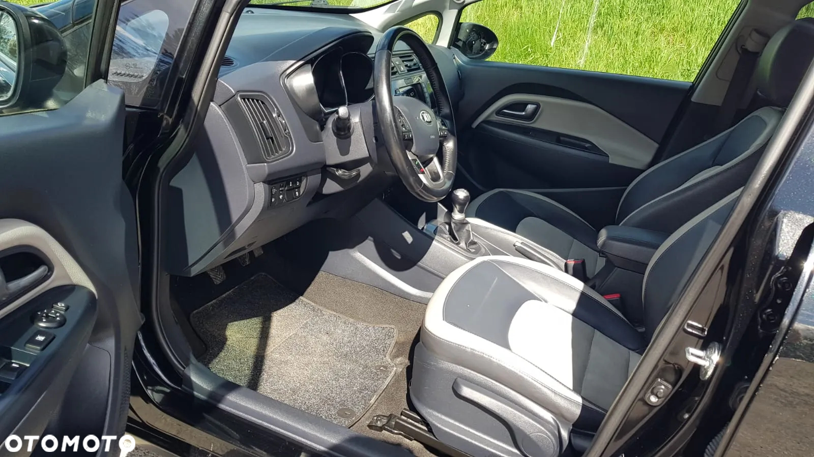 Kia Rio - 10