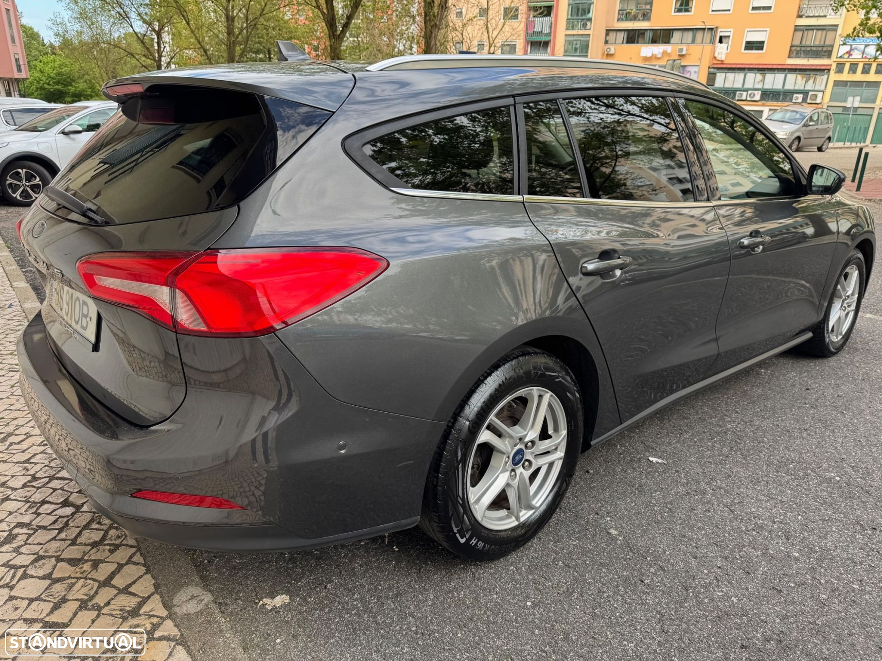 Ford Focus SW 1.5 TDCi EcoBlue Active - 34