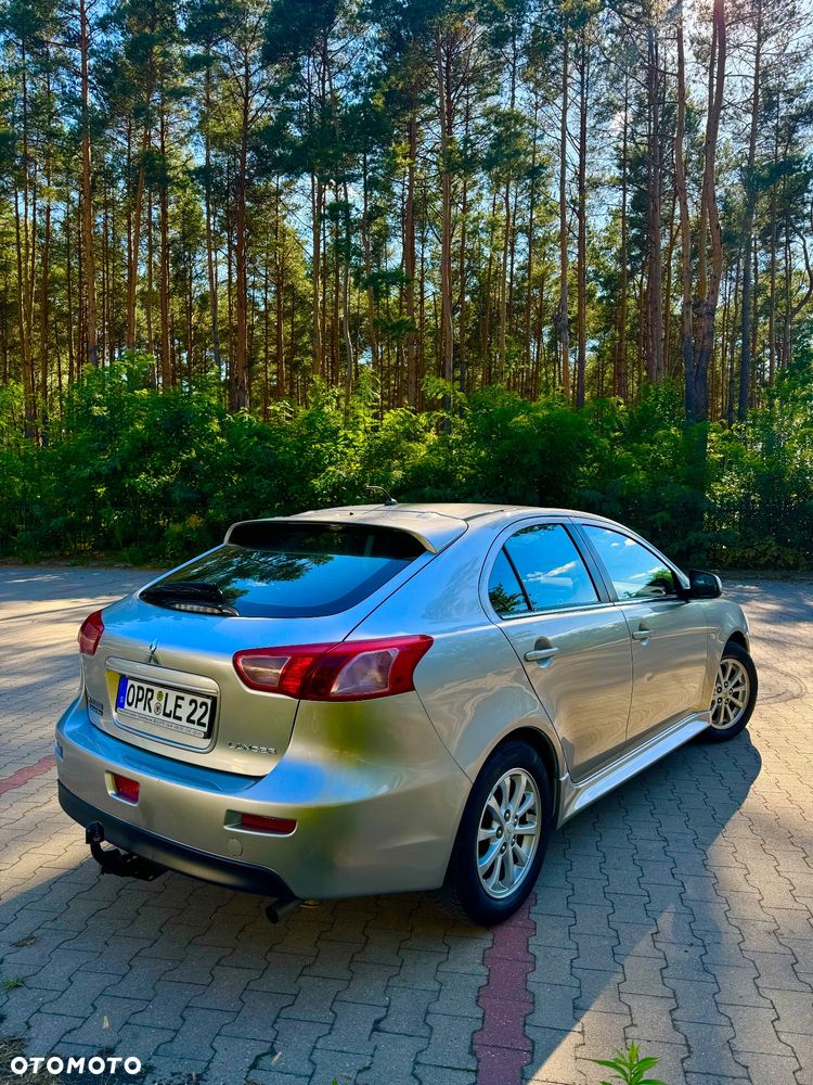 Mitsubishi Lancer 1.6 Inform - 6