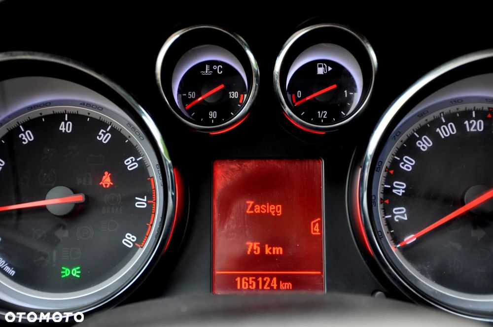 Opel Astra 1.6 Turbo Edition - 37