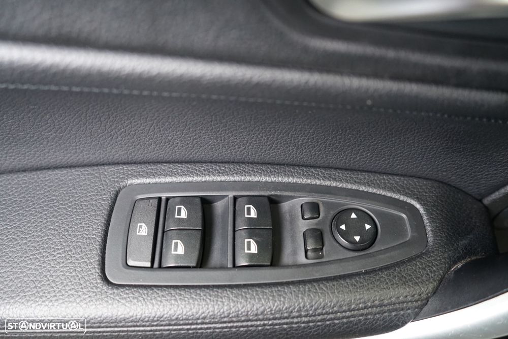 BMW 116 d EfficientDynamics Edition - 18