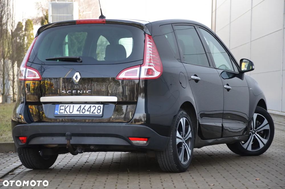 Renault Scenic 2.0 16V 140 CVT Bose Edition - 10