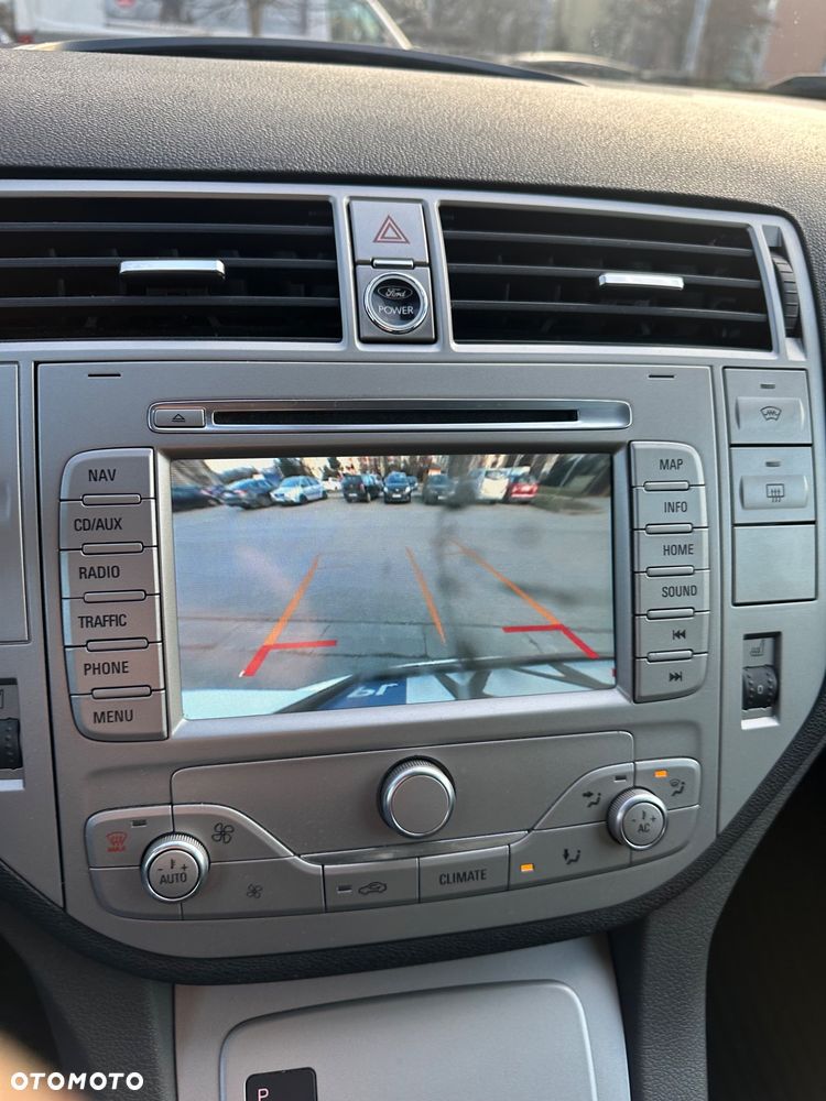 Ford Kuga 2.0 TDCi Individual MPS6 - 40