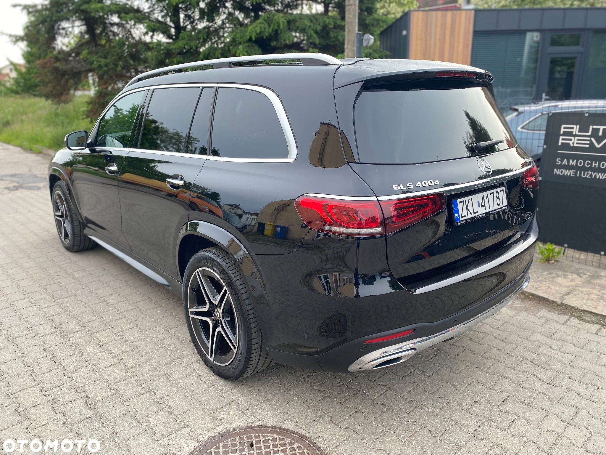 Mercedes-Benz GLS 400 d 4-Matic - 9