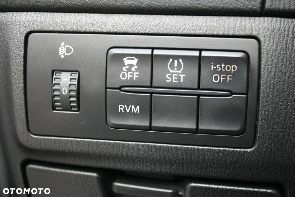 Mazda 6 2.0 Kombi SKYACTIV-G Sports-Line - 28