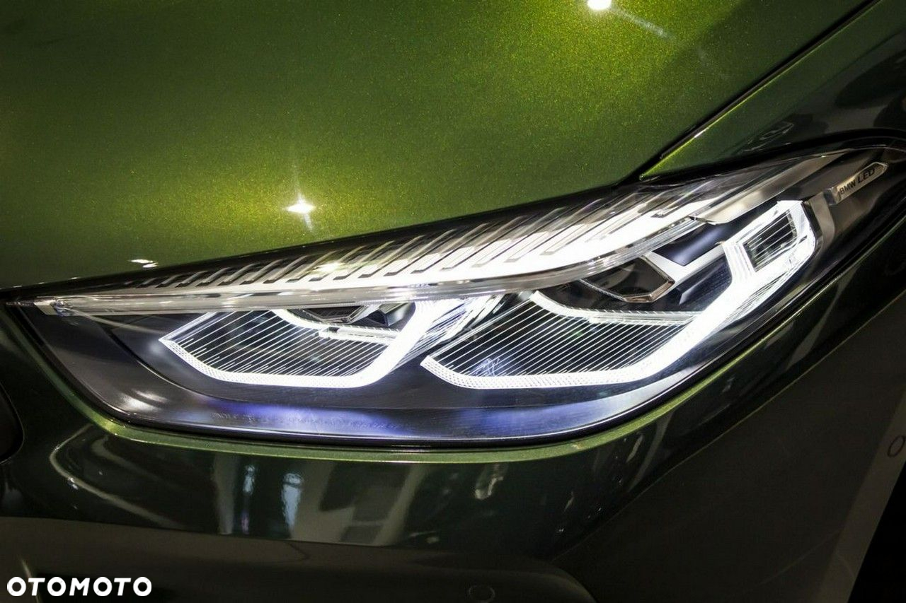 BMW Seria 8 - 8