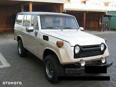 Toyota Land Cruiser - 1