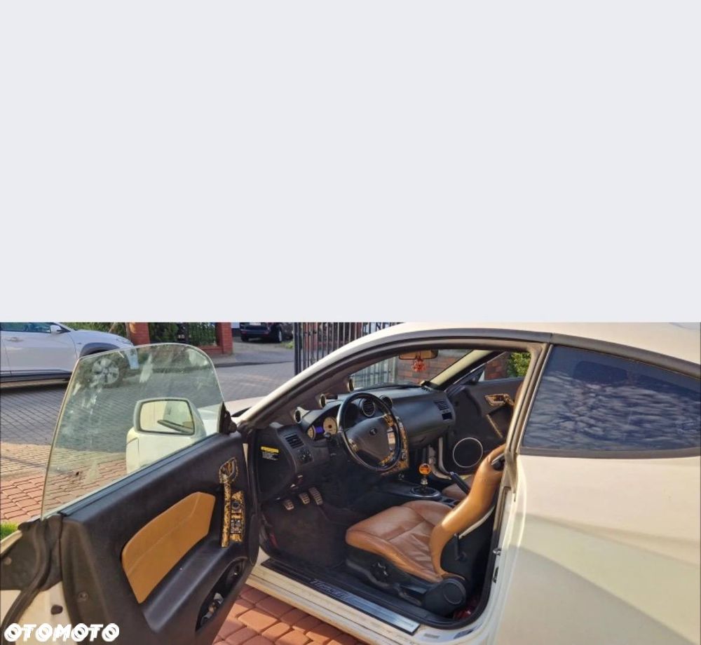 Hyundai Coupe 2.7 GLS - 8