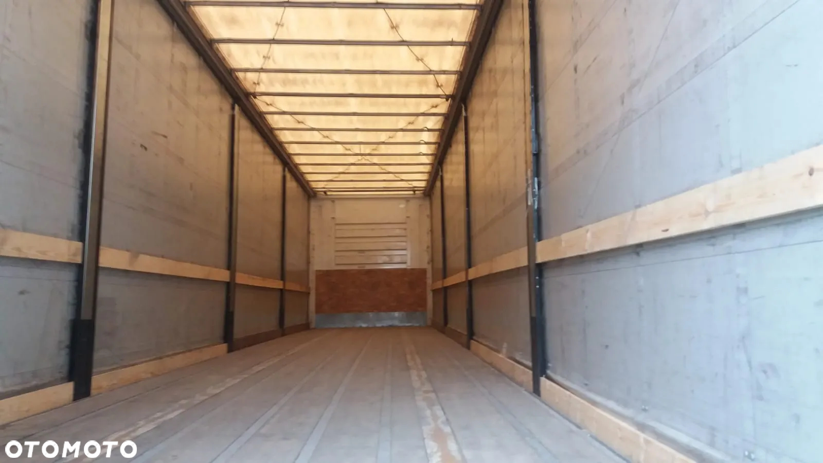 Fruehauf Firanka/ mocna podłoga/ winda / oś podnoszona - 11
