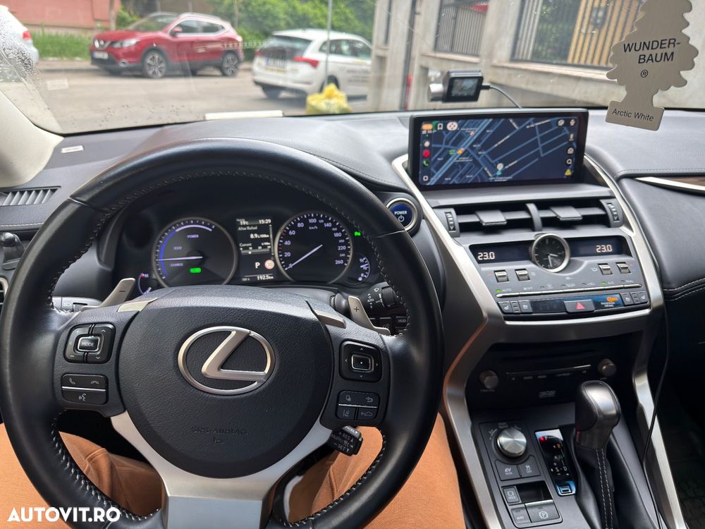 Lexus Seria NX 300h E-FOUR Luxury Line - 2