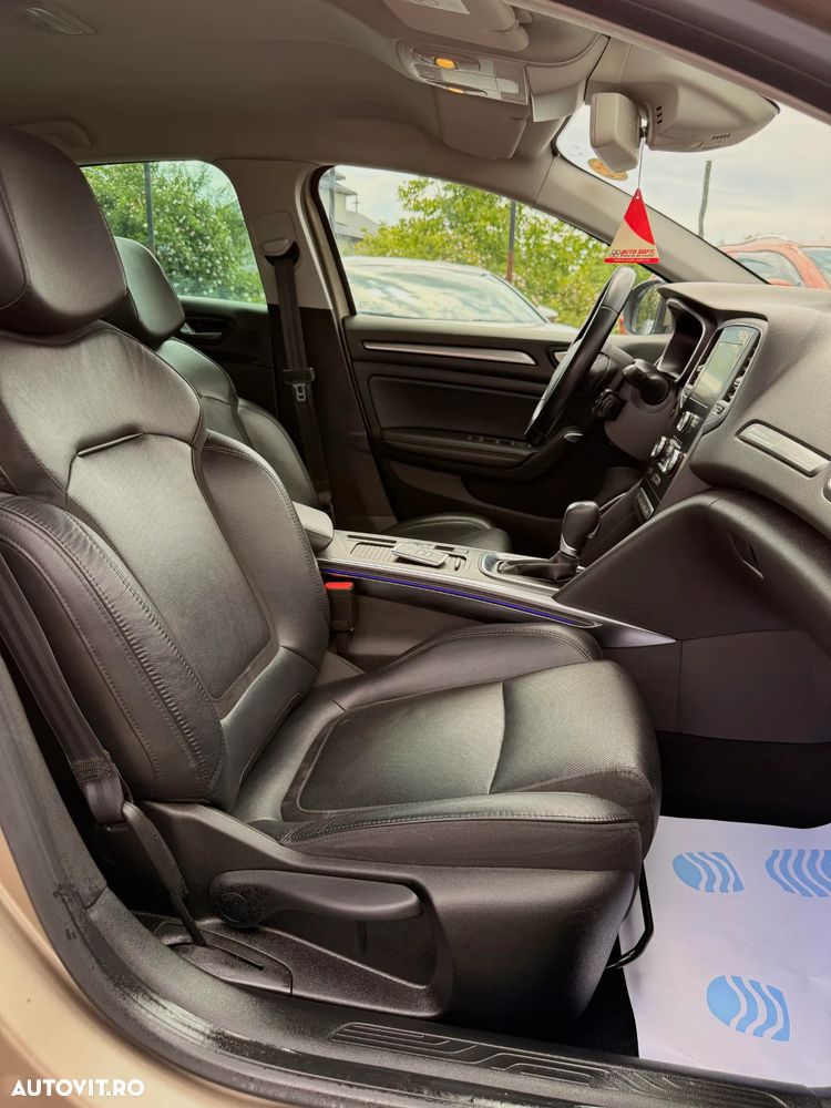 Renault Megane TCe EDC Intens - 16