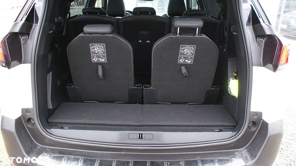 Peugeot 5008 1.5 BlueHDi GT S&S EAT8 - 22