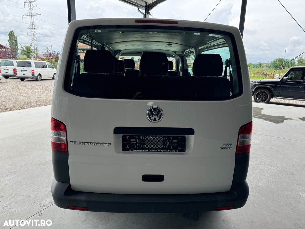 Volkswagen Transporter - 9