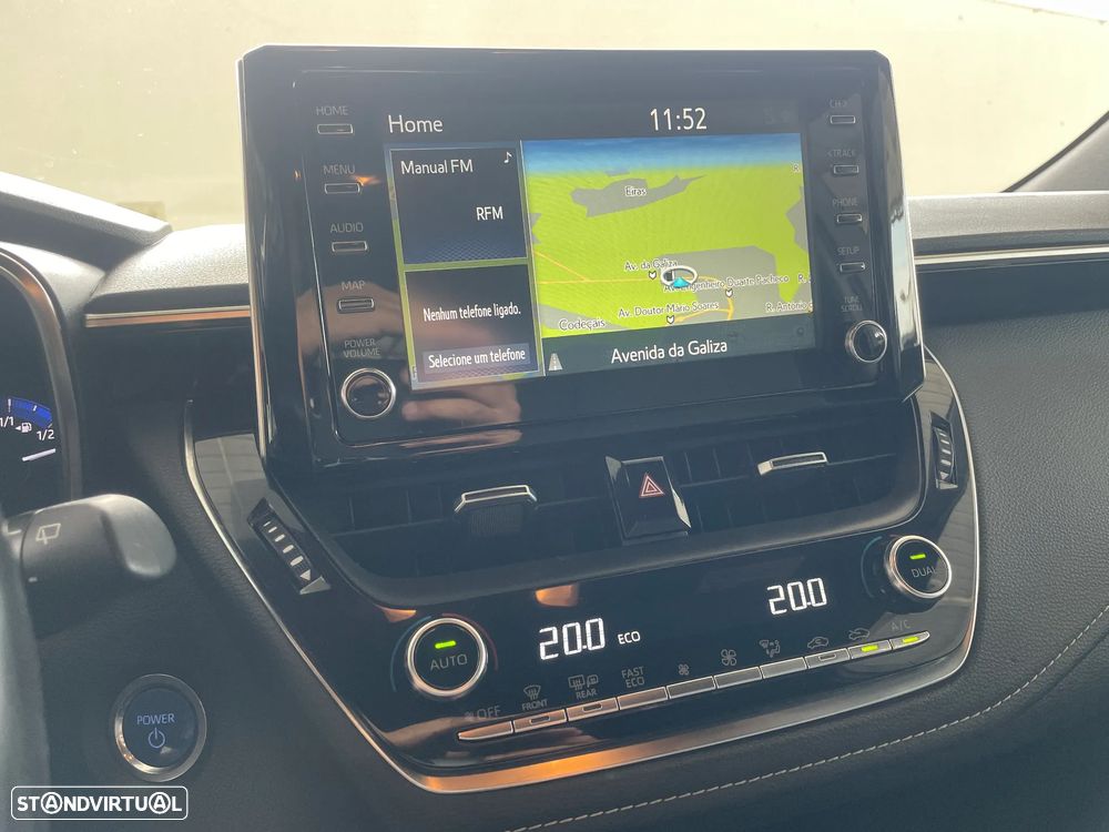 Toyota Corolla 1.8 Hybrid Exclusive - 17
