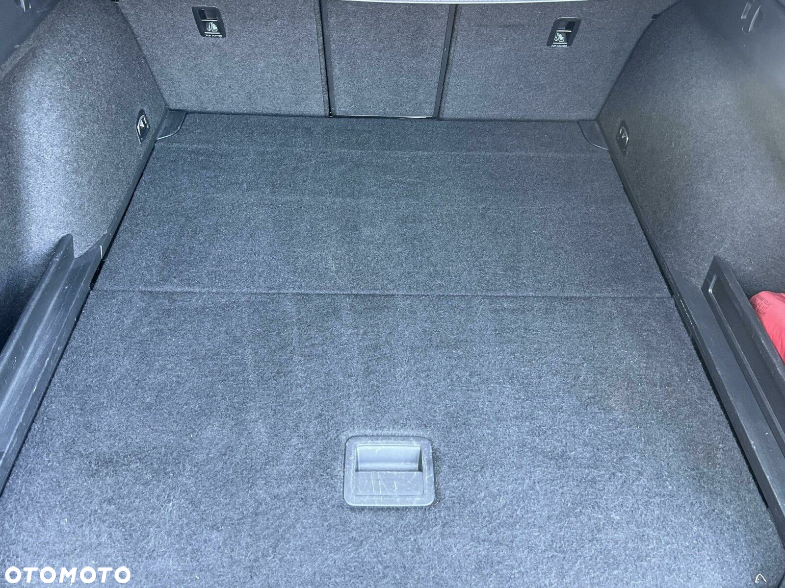 Volkswagen Passat - 24