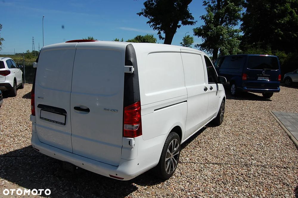 Mercedes-Benz Vito - 9