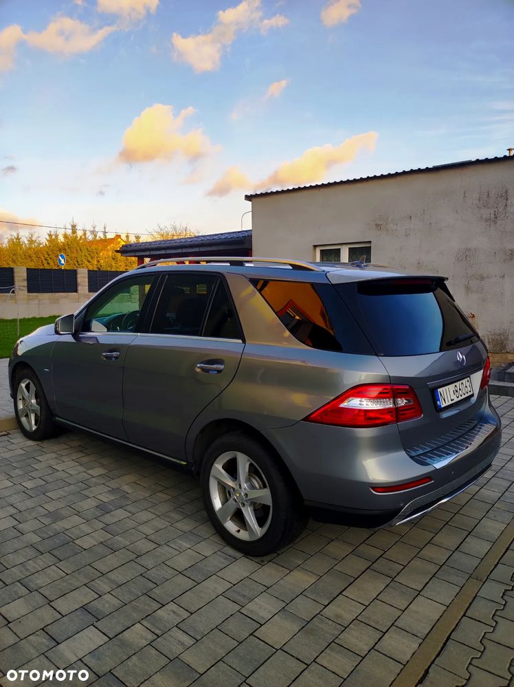 Mercedes-Benz ML - 11