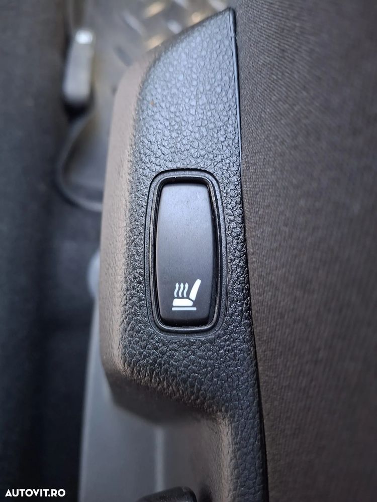 Dacia Duster 1.5 Blue dCi 4WD Prestige jante 17" - 13