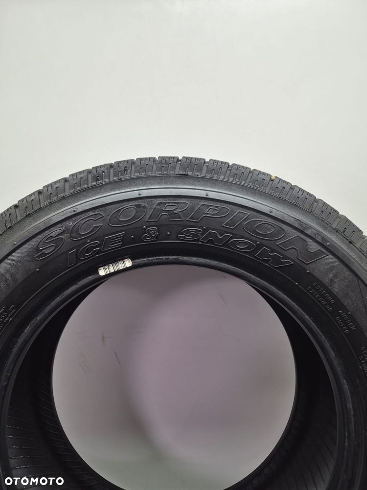 Opony zimowe 215 65 16 Pirelli Scorpion Ice & snow - 7