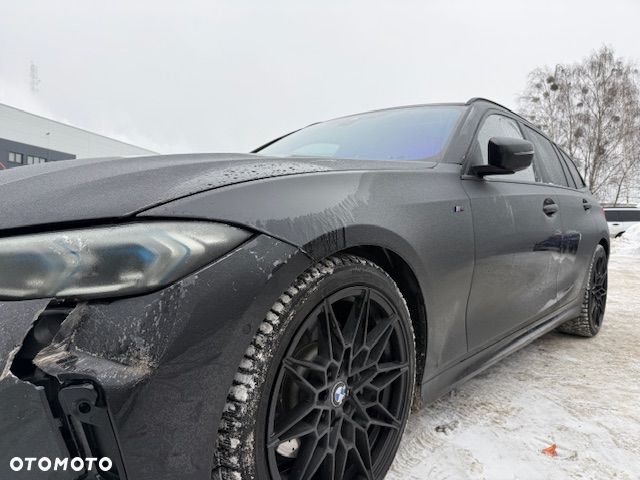 BMW Seria 3 330d xDrive - 3