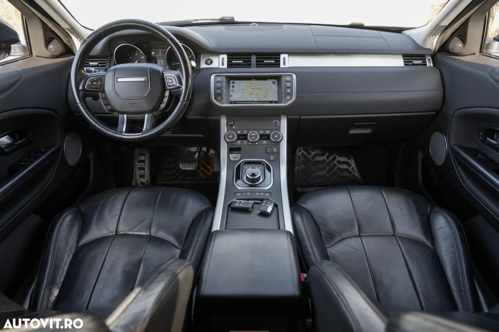Land Rover Range Rover Evoque - 13