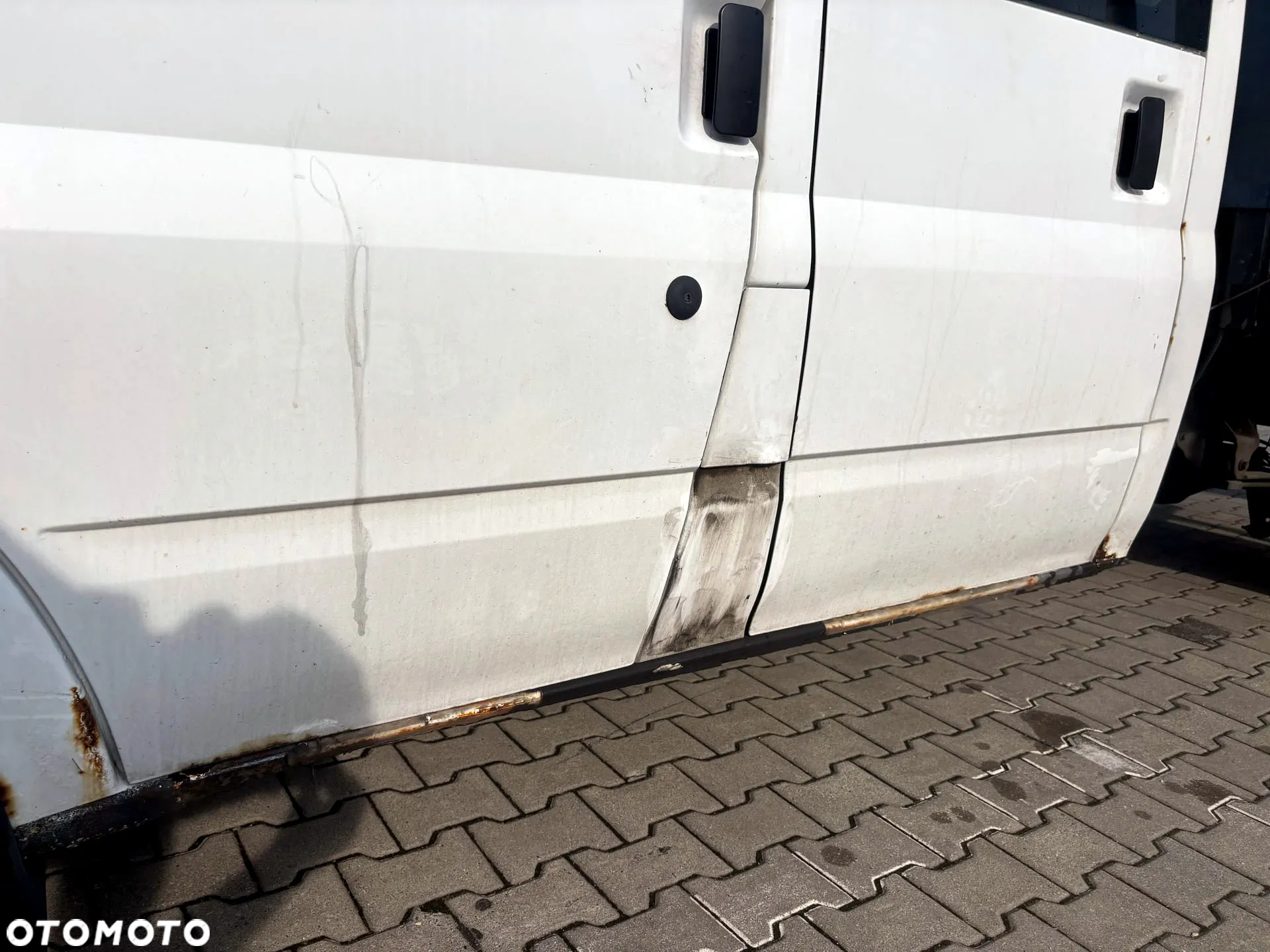 Ford Transit - 12