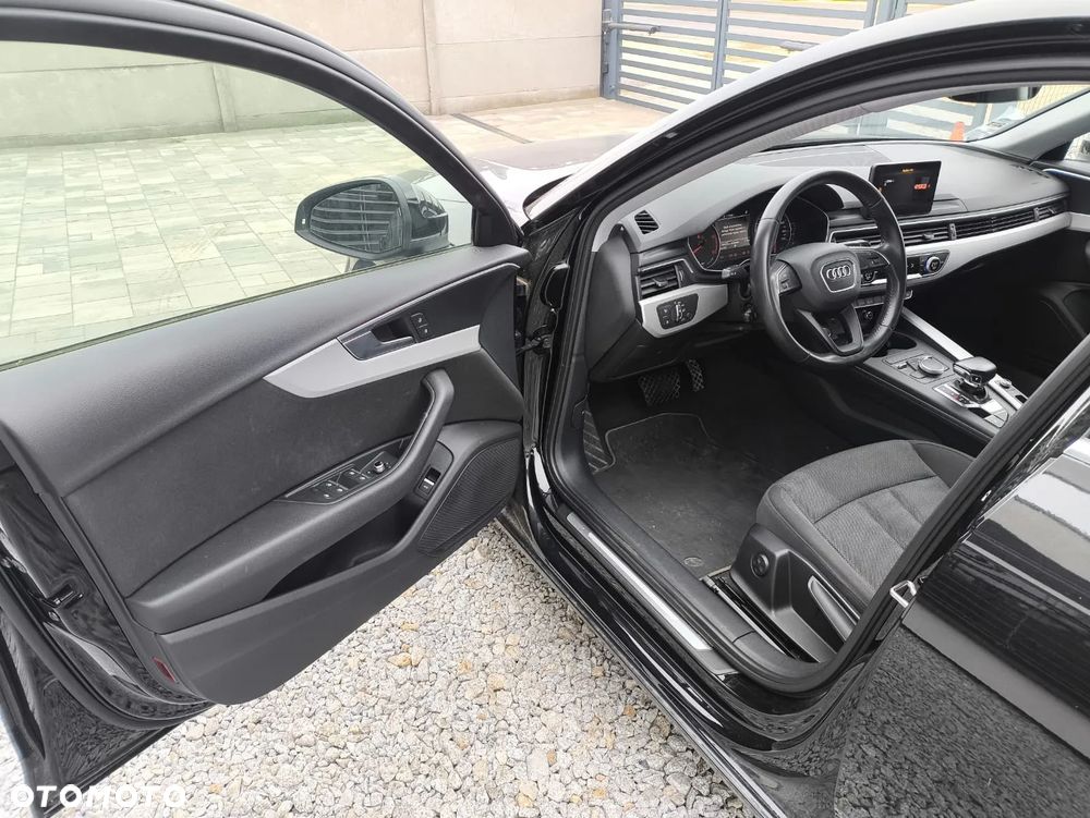 Audi A4 Limousine 35 TDI S tronic design - 11