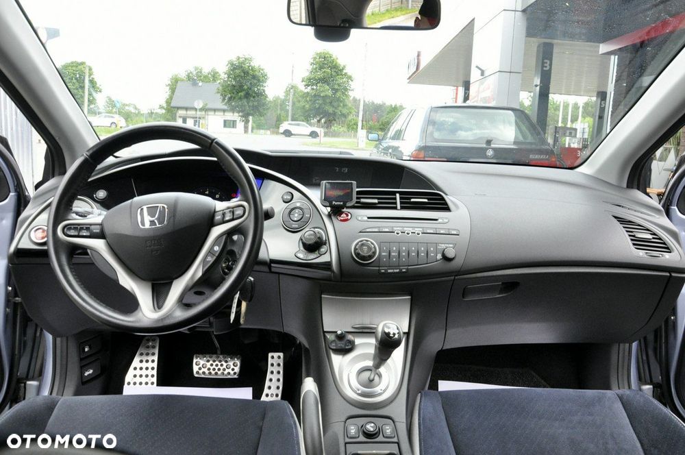 Honda Civic 1.8i-VTEC Automatik Sport - 5
