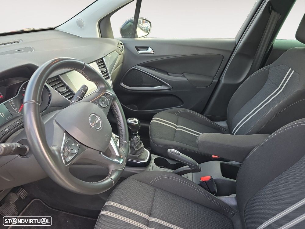 Opel Crossland 1.2 T Design & Tech - 9