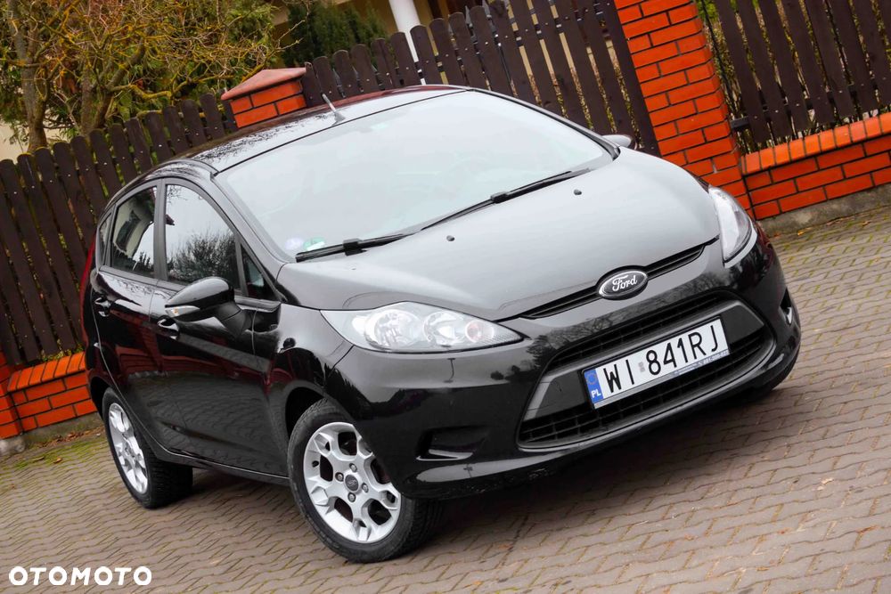 Ford Fiesta 1.4 Champions Edition - 2