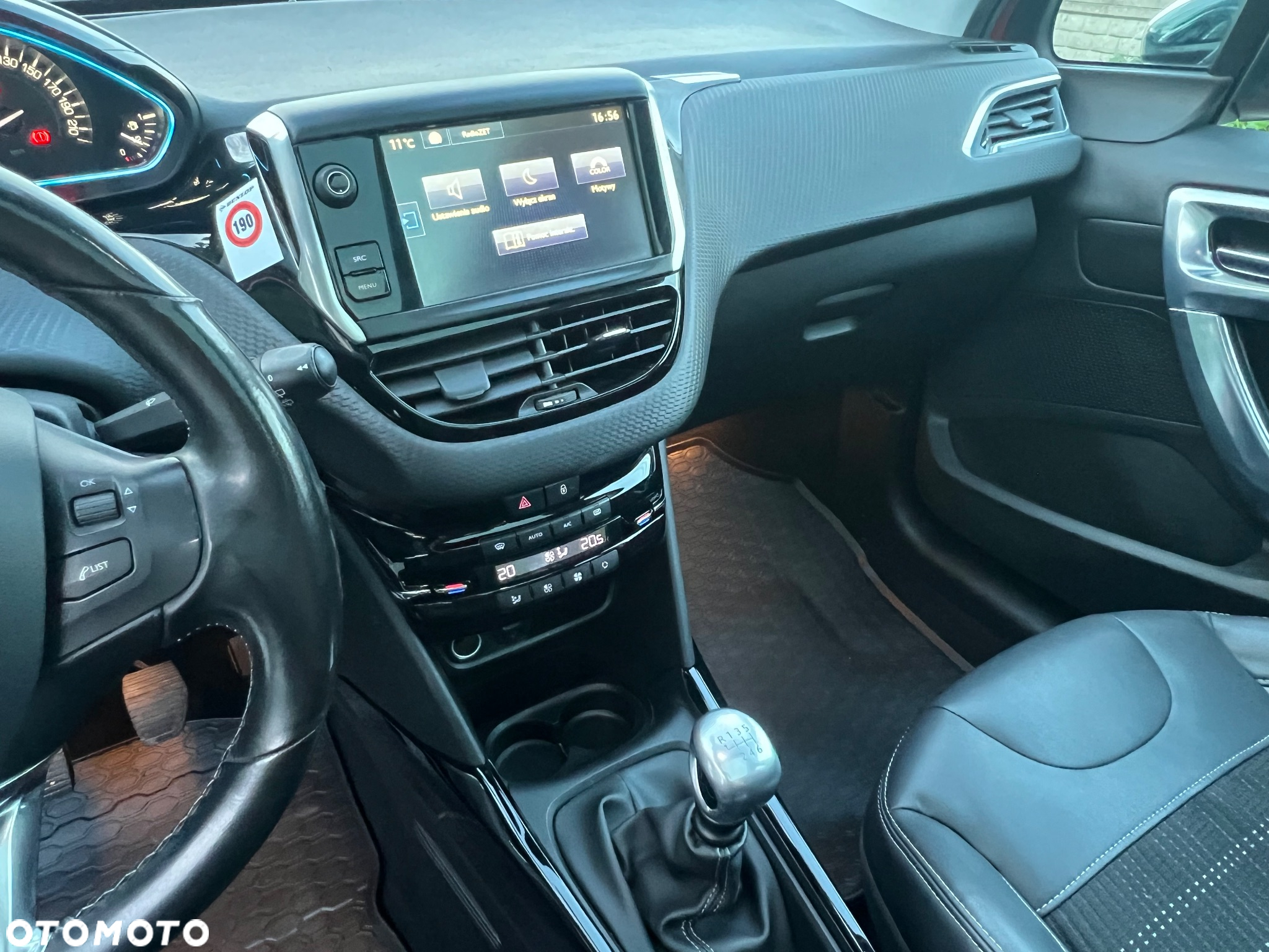 Peugeot 2008 BlueHDi FAP 120 STOP & START Allure - 18