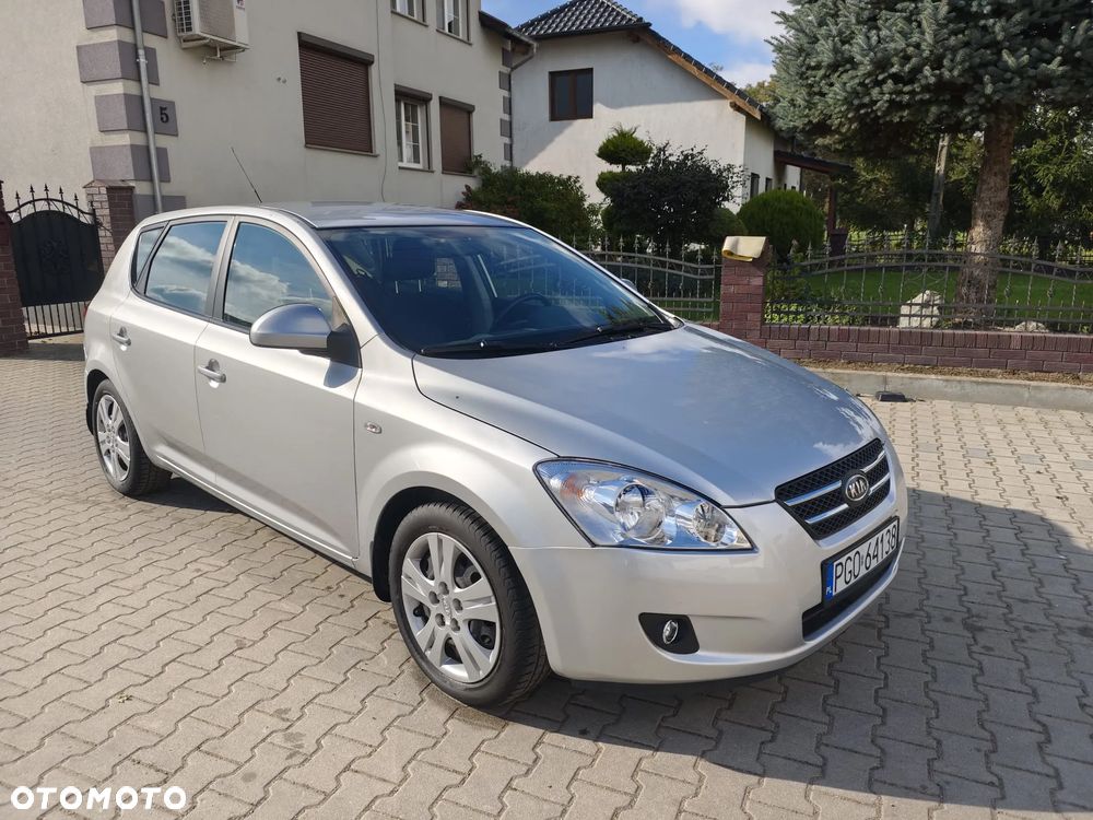 Kia Ceed 1.6 CVVT EX - 1