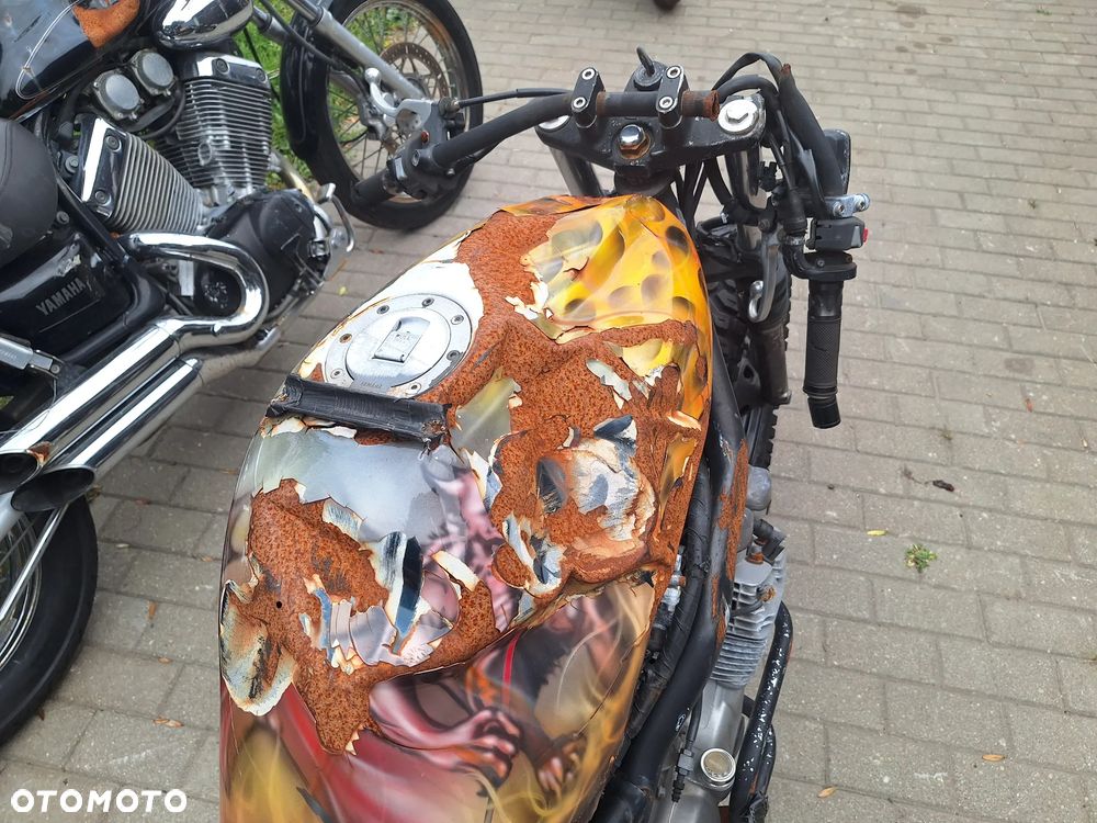 Yamaha XJ - 4