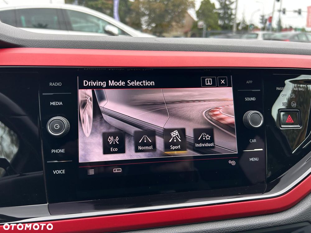 Volkswagen Polo 2.0 TSI GTI DSG - 30