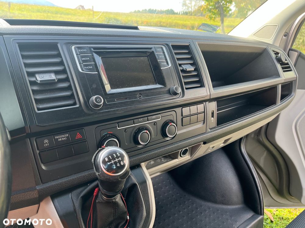 Volkswagen Transporter T6 TDI L1H1 - 11