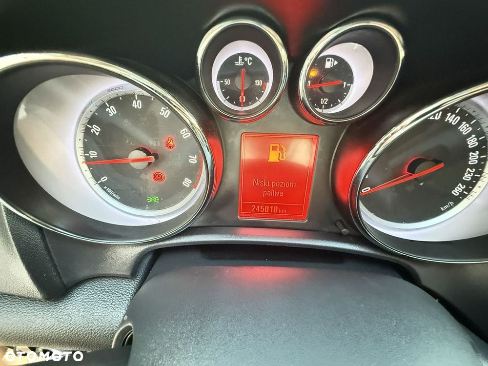 Opel Astra - 18